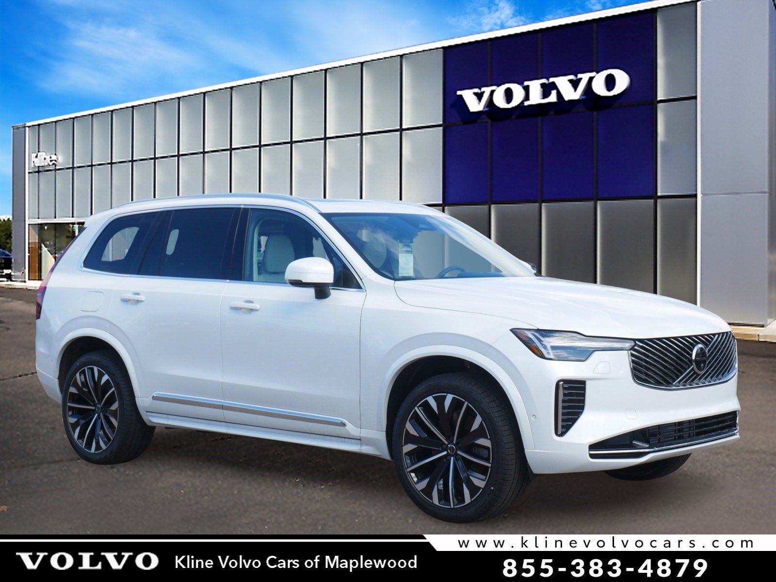 2026 Volvo XC90 T8 Recharge Ultra Bright 4WD's photo