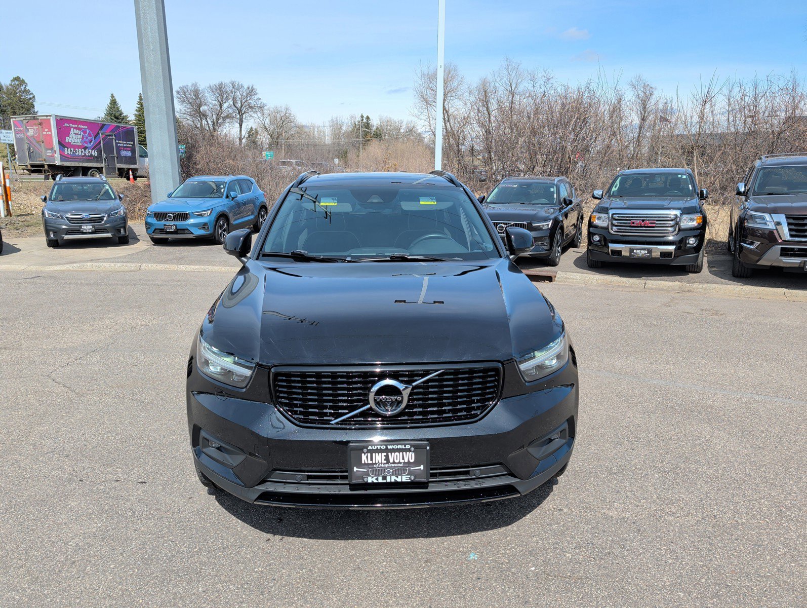 Used 2022 Volvo XC40 R-Design with VIN YV4162UM6N2643084 for sale in Maplewood, Minnesota