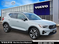 2025 Volvo XC40 Plus Dark Theme B5 AWD Plus Dark Theme in Maplewood, MN