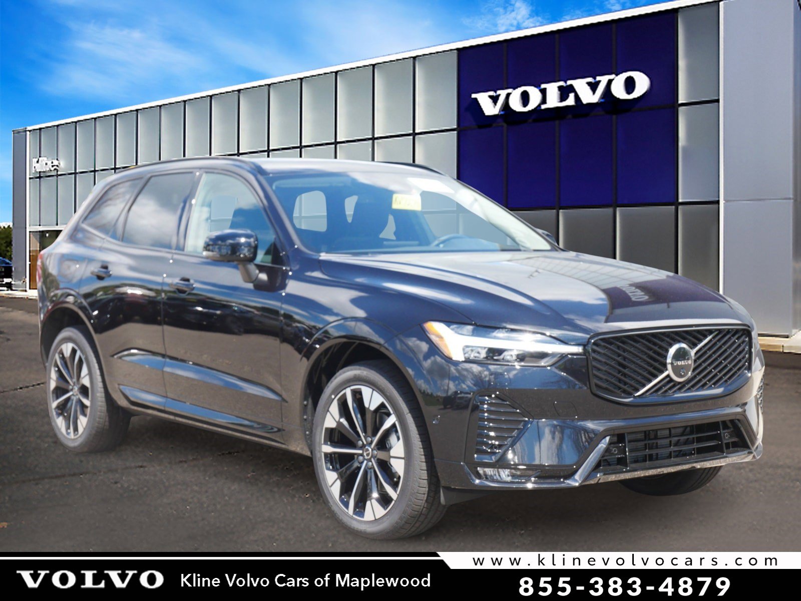 2026 Volvo XC60 Plus's photo