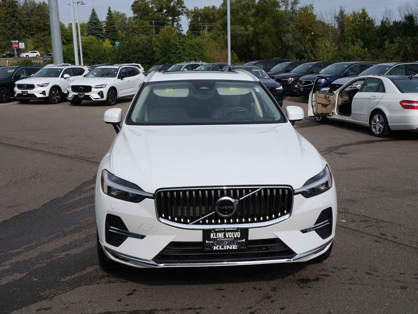 Certified 2023 Volvo XC60 Ultimate with VIN YV4H60DAXP1345865 for sale in Maplewood, Minnesota
