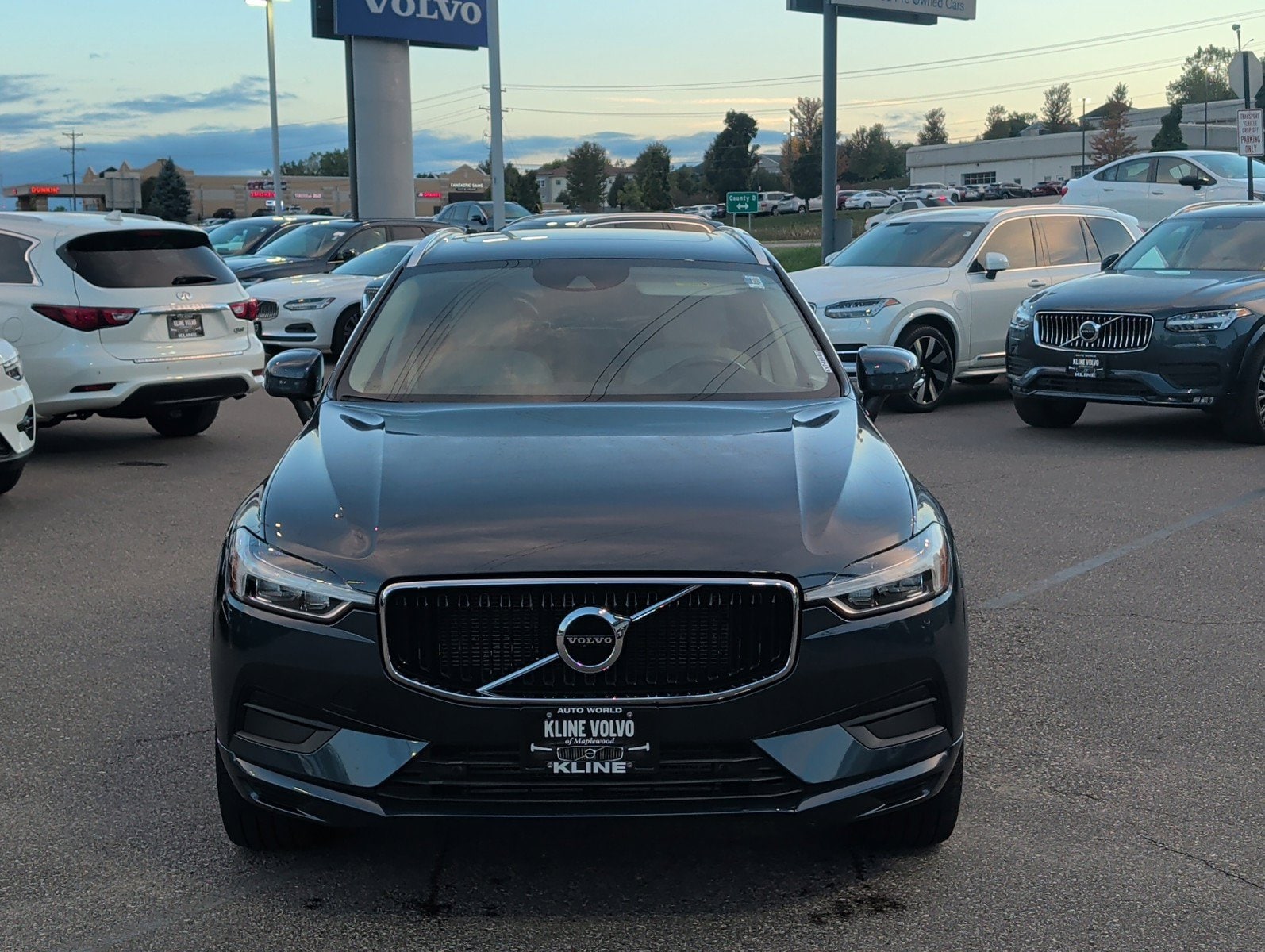 Used 2020 Volvo XC60 Momentum with VIN YV4102RK0L1416579 for sale in Maplewood, Minnesota