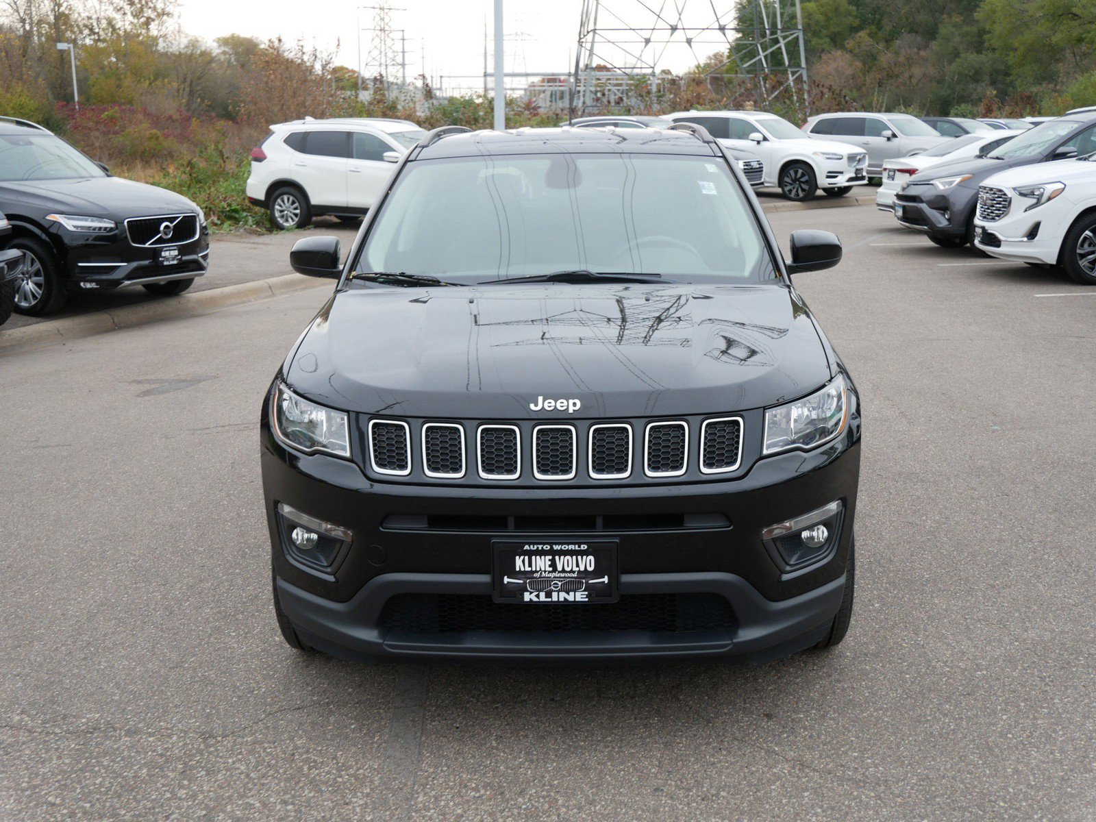 Used 2019 Jeep Compass Latitude with VIN 3C4NJDBB1KT630155 for sale in Maplewood, Minnesota