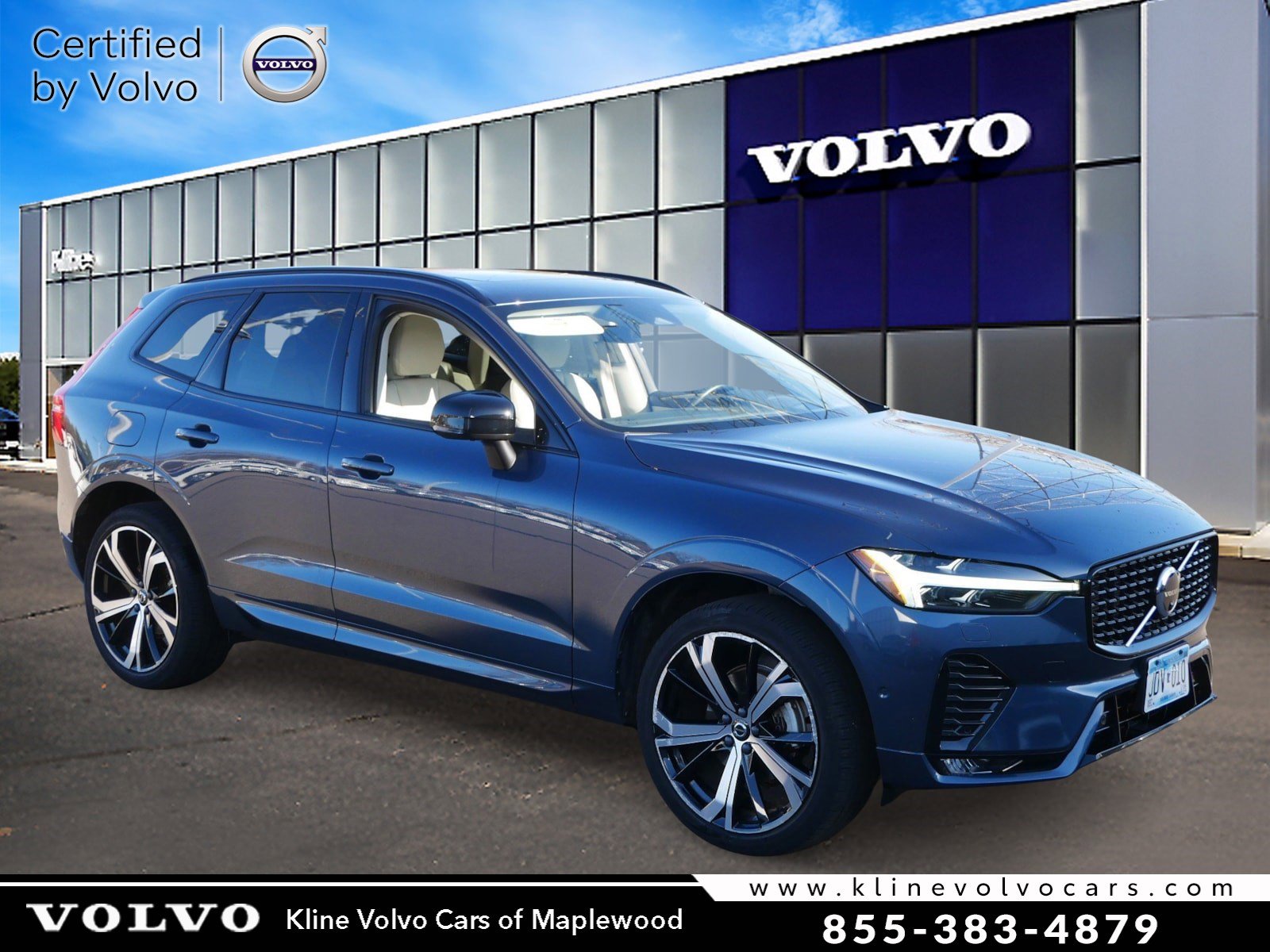 2023 Volvo XC60 Ultimate's photo