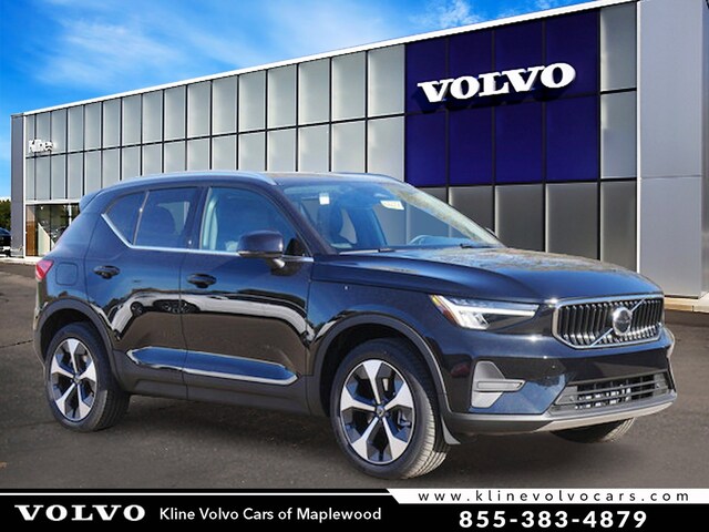 2025 Volvo XC40 B5 Core Bright Theme SUV