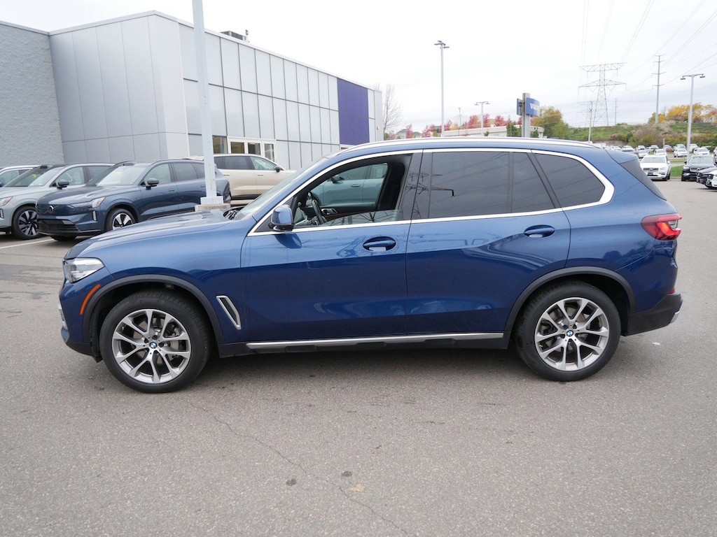 Used 2022 BMW X5 xDrive40i xDrive40i Sports Activity Vehicle