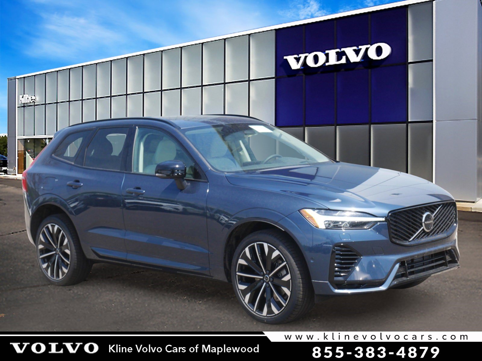 2026 Volvo XC60 T8 Ultra Dark AWD's photo