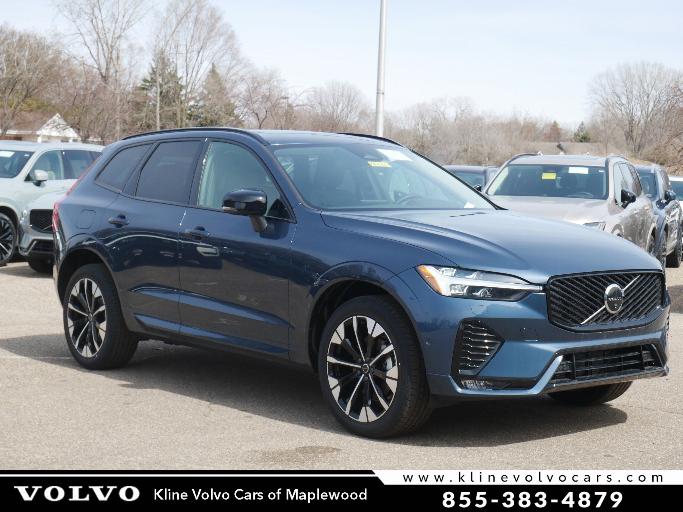 2026 Volvo XC60 B5 Plus Dark AWD's photo