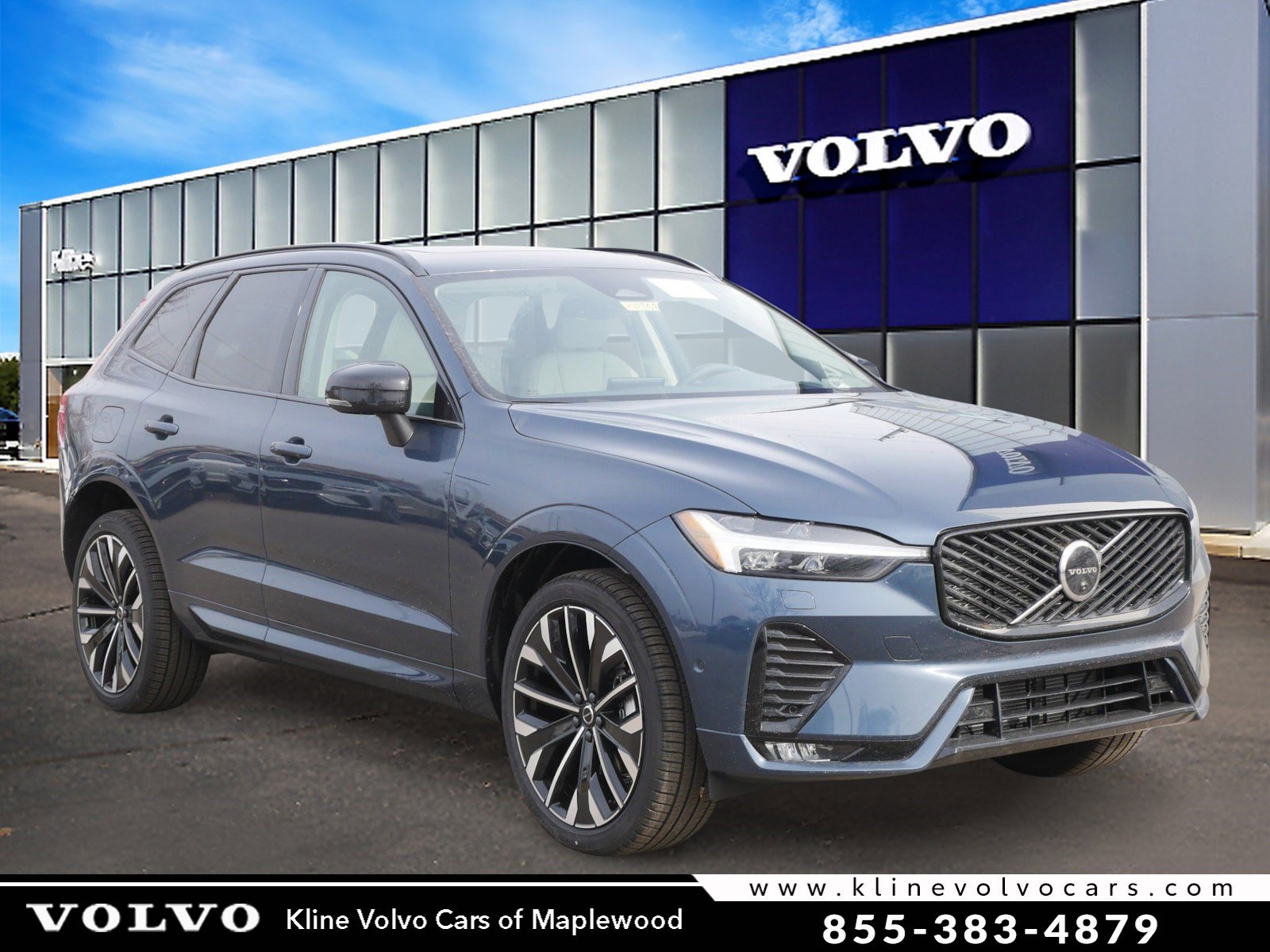 2026 Volvo XC60 B5 Ultra Dark AWD's photo