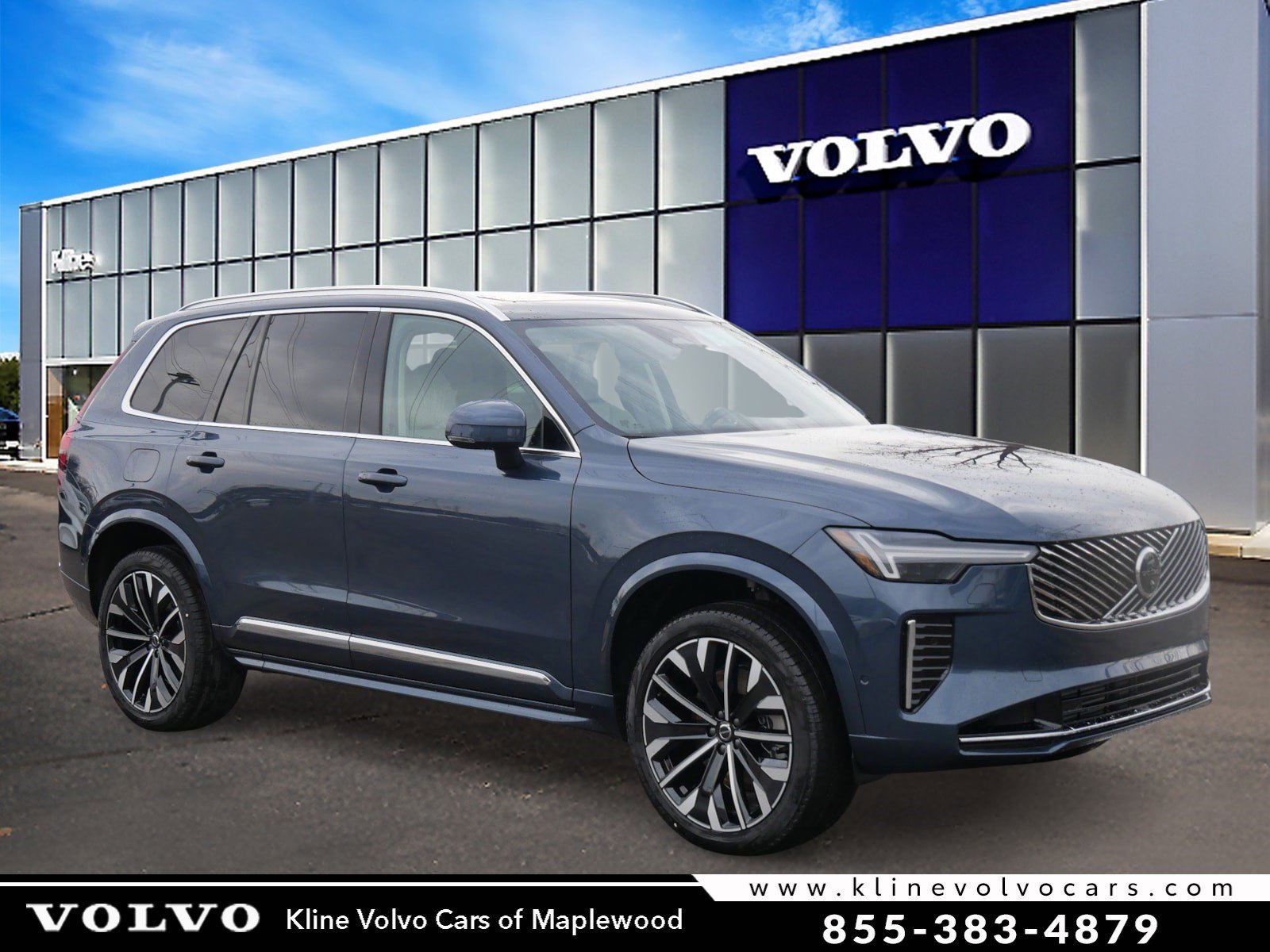 2026 Volvo XC90 T8 Recharge Ultra Bright 4WD's photo