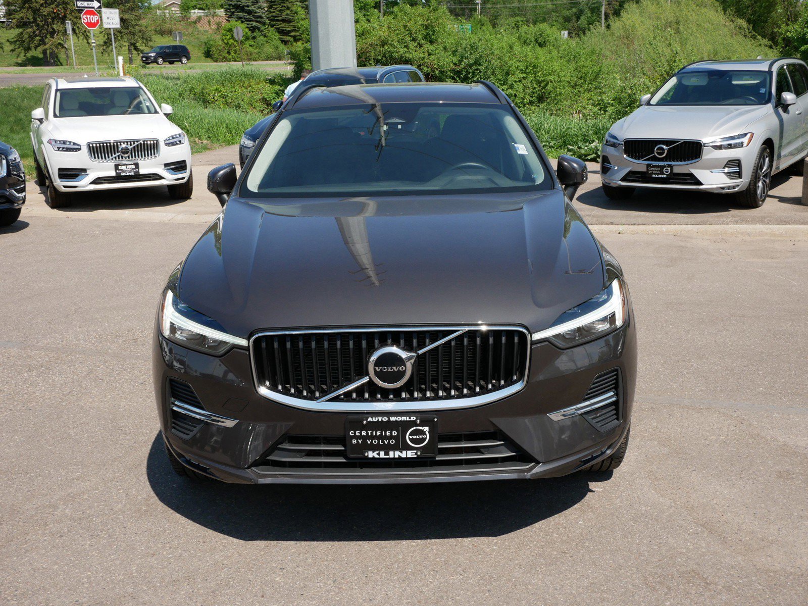Certified 2022 Volvo XC60 Momentum with VIN YV4L12RK2N1054439 for sale in Maplewood, Minnesota