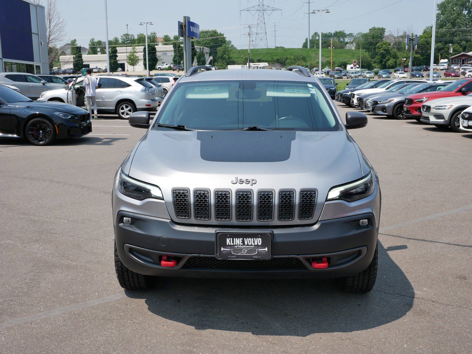 Used 2020 Jeep Cherokee Trailhawk with VIN 1C4PJMBN9LD546434 for sale in Maplewood, Minnesota