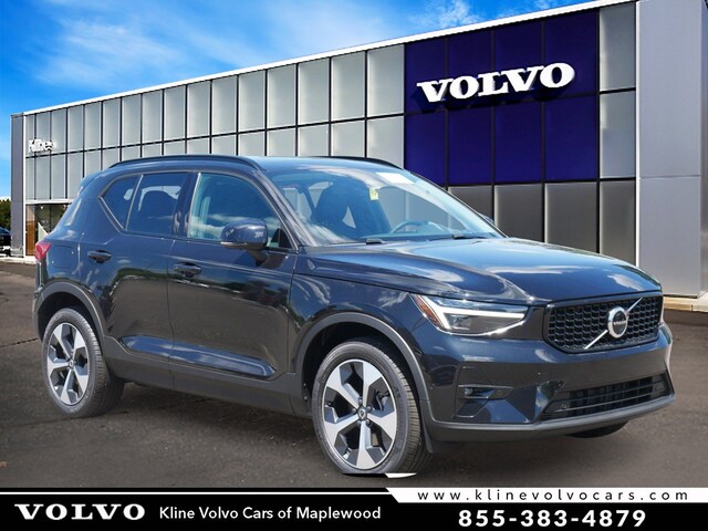 2026 Volvo XC40 B5 Plus AWD SUV