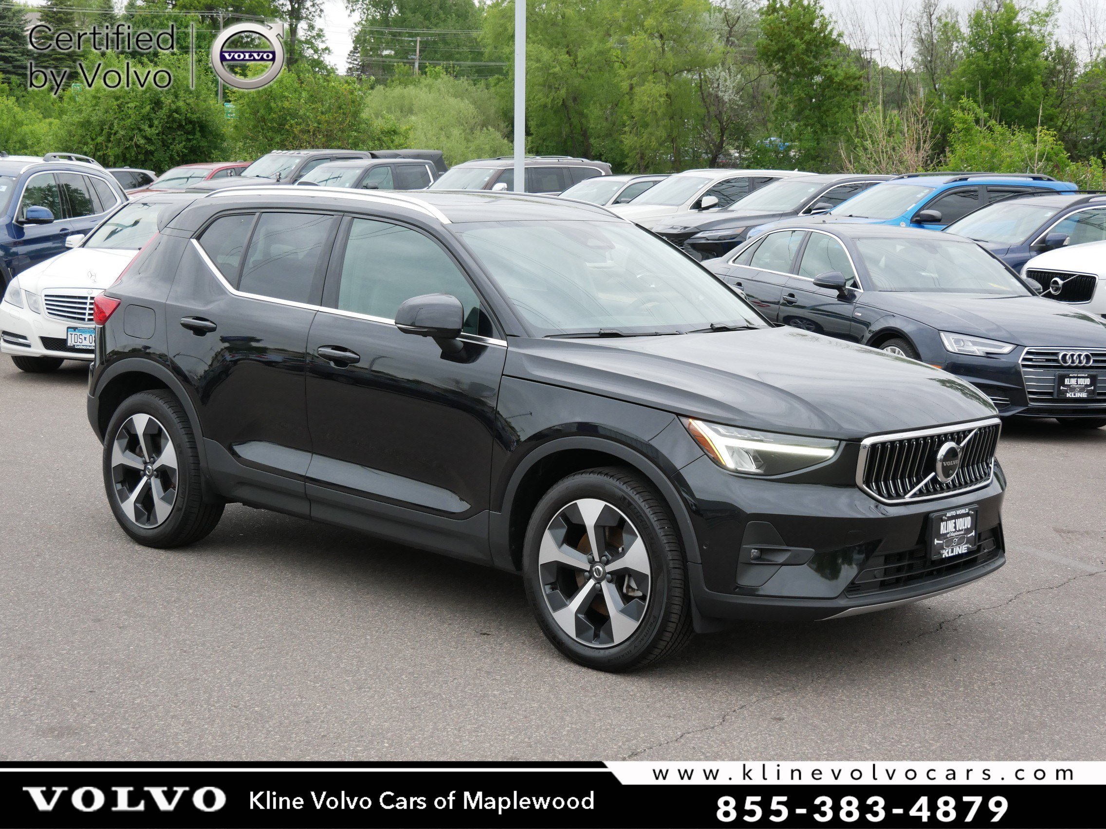 2023 Volvo XC40 B5 Ultimate Bright AWD's photo