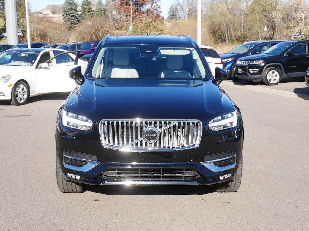 Certified 2023 Volvo XC90 Plus B6 AWD Plus 6P