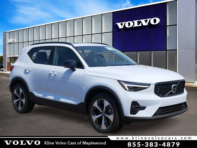 2026 Volvo XC40 B5 Plus AWD SUV