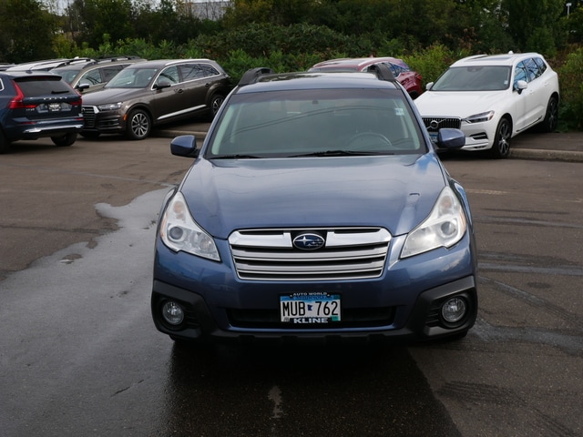 Used 2014 Subaru Outback 2.5i Premium with VIN 4S4BRCDC4E3223146 for sale in Maplewood, MN