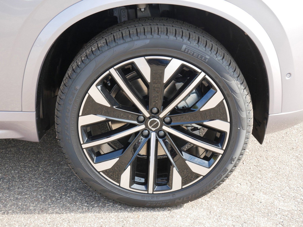 New 2026 Volvo XC90 B5 Plus 7-Seater SUV