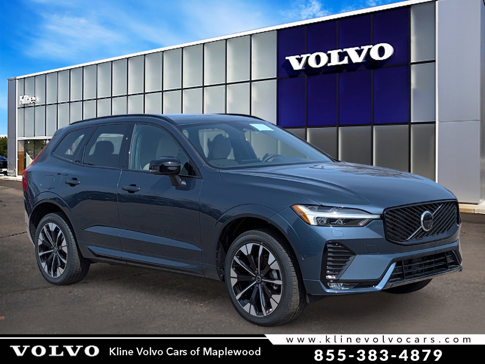 2026 Volvo XC60 B5 Plus Dark AWD's photo