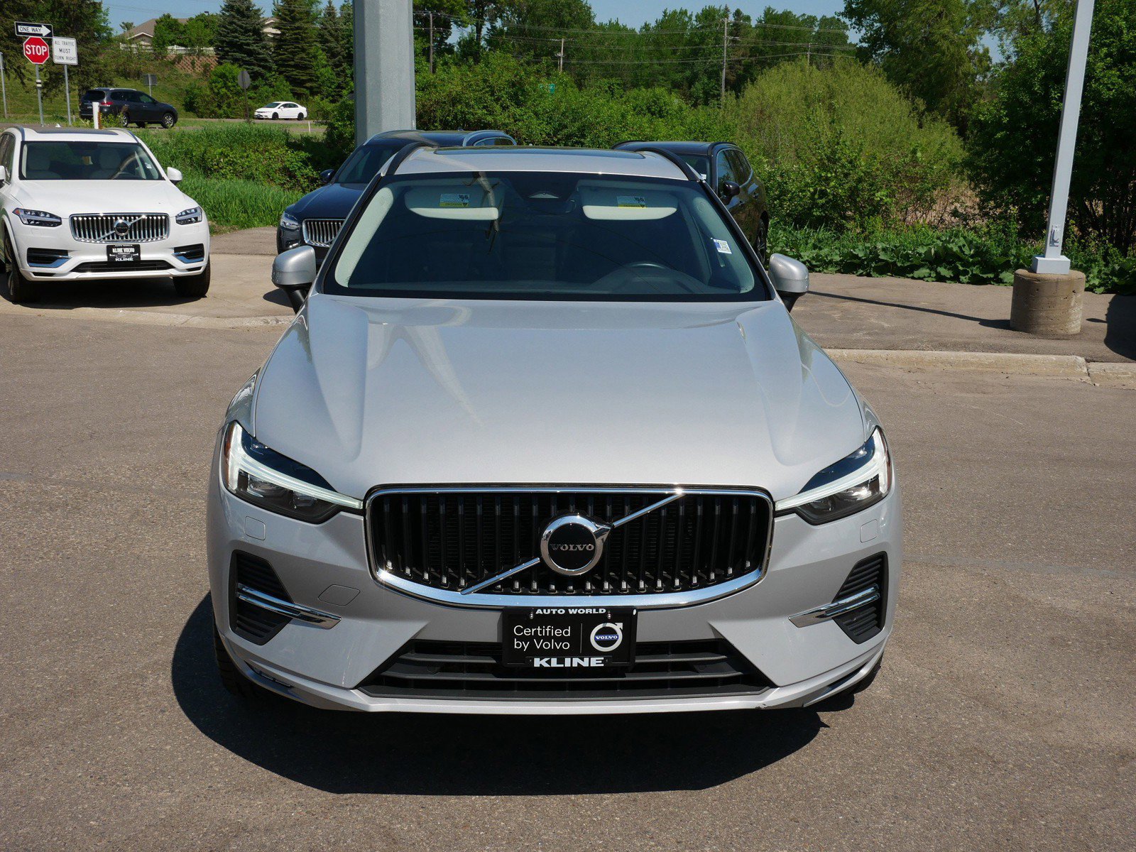 Certified 2022 Volvo XC60 Momentum with VIN YV4L12RK8N1954875 for sale in Maplewood, Minnesota
