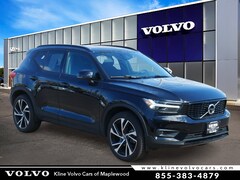 2022 Volvo XC40 R-Design T5 AWD R-Design in Maplewood, MN