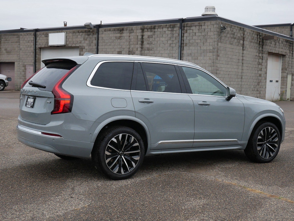 New 2026 Volvo XC90 B6 Plus 7-Seater SUV