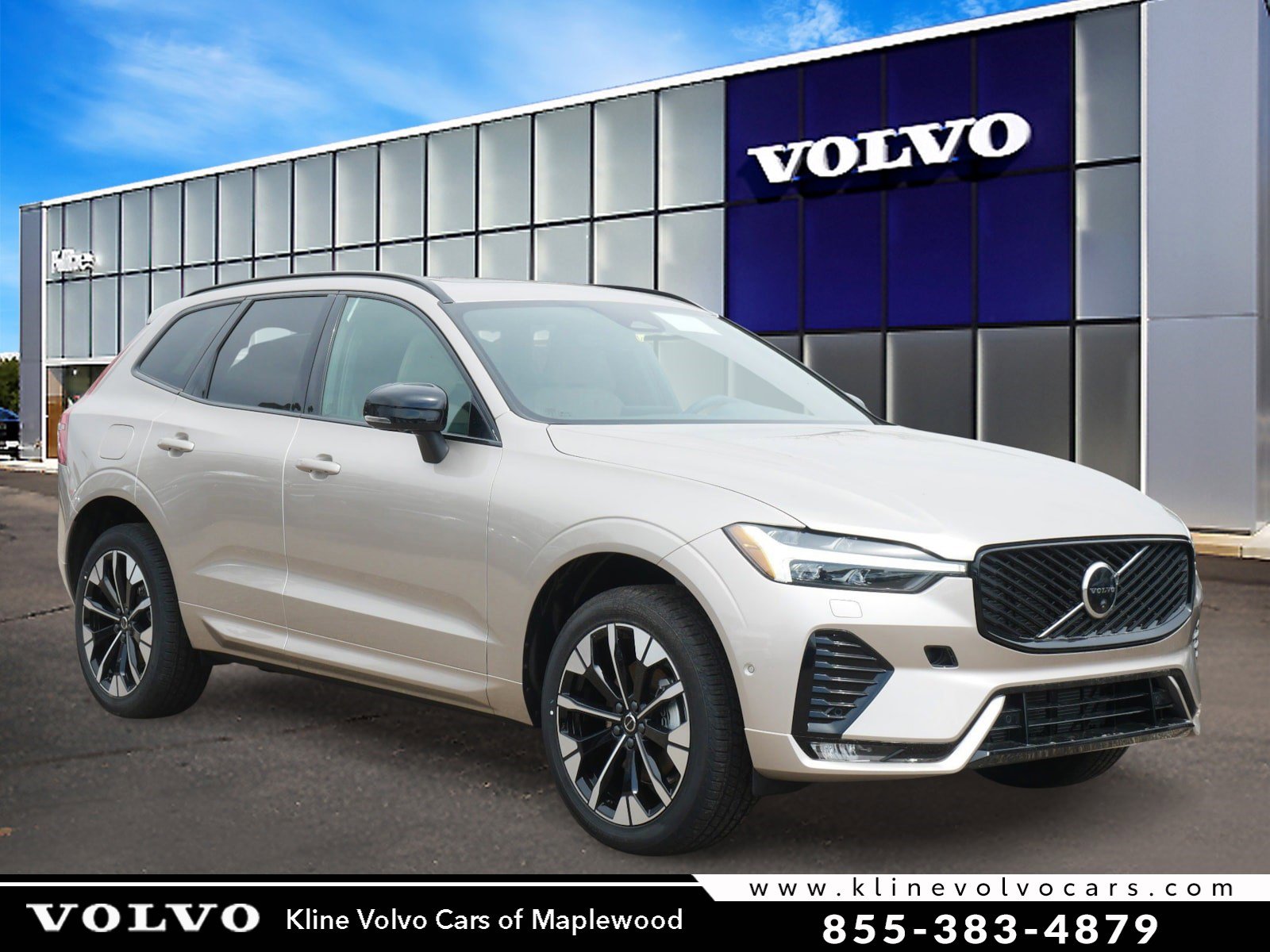 2026 Volvo XC60 B5 Plus Dark AWD's photo
