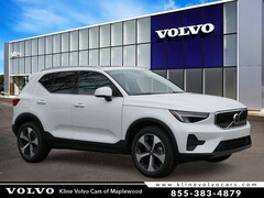 2025 Volvo XC40 B5 Core Bright Theme SUV in Maplewood, MN