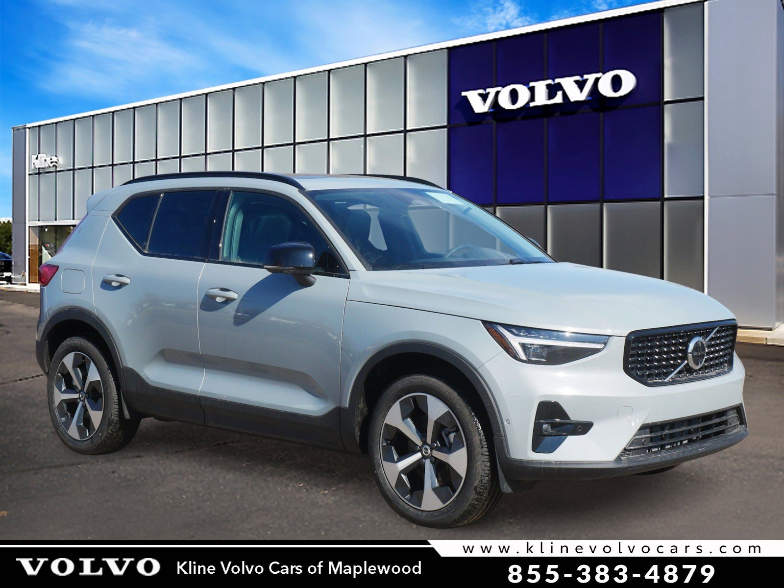 2026 Volvo XC40 SUV 