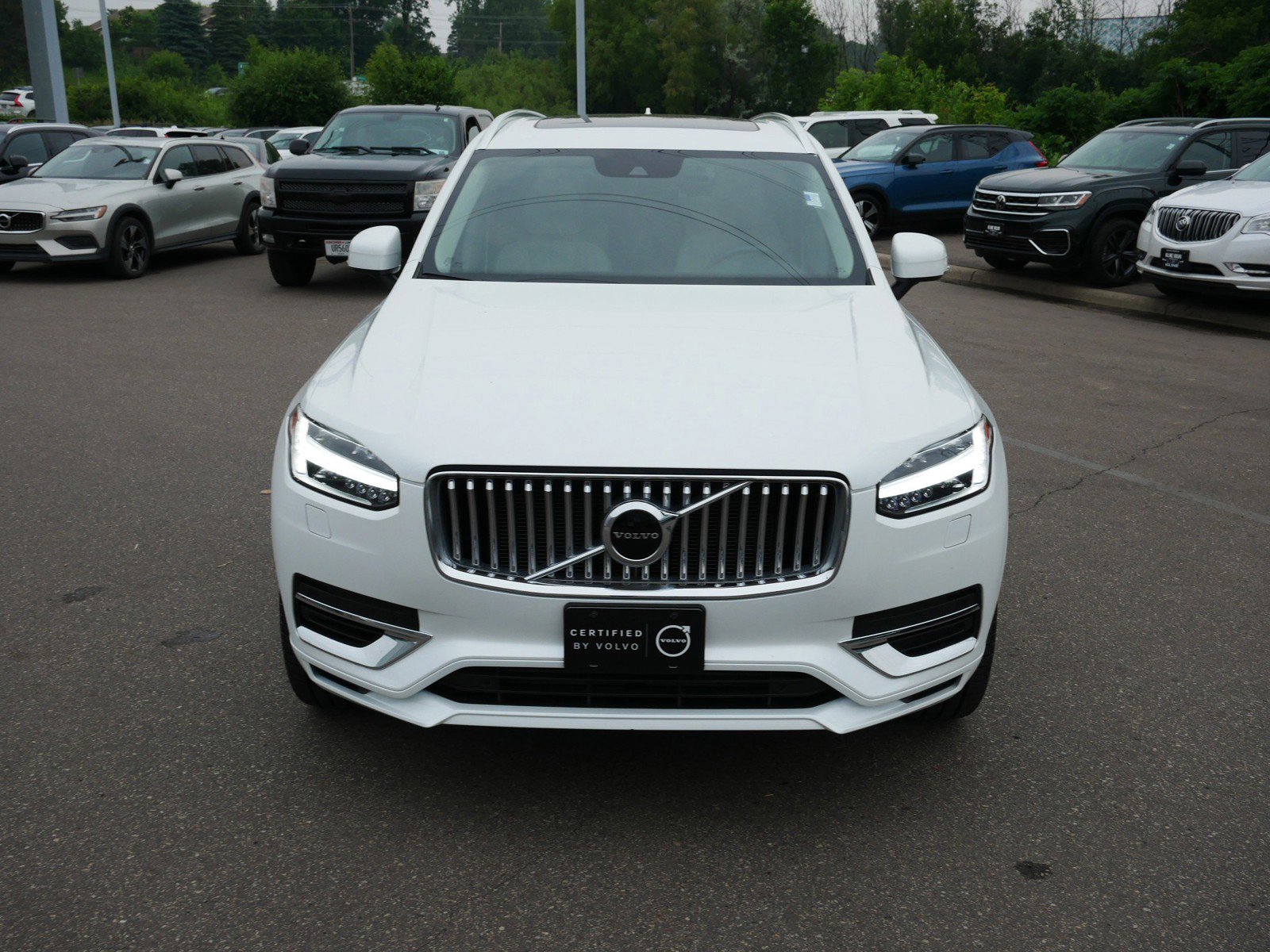Certified 2022 Volvo XC90 Inscription Expression with VIN YV4BR00Z0N1803127 for sale in Maplewood, Minnesota