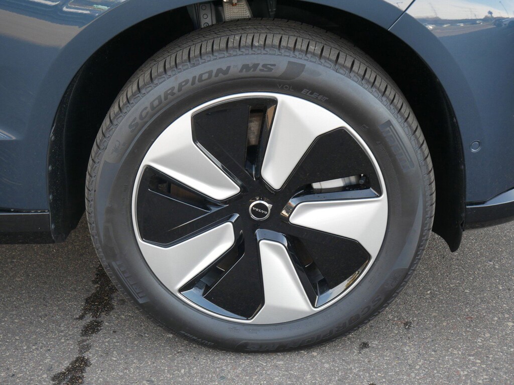 New 2025 Volvo EX90 Twin Motor Performance Plus 7-Seater SUV