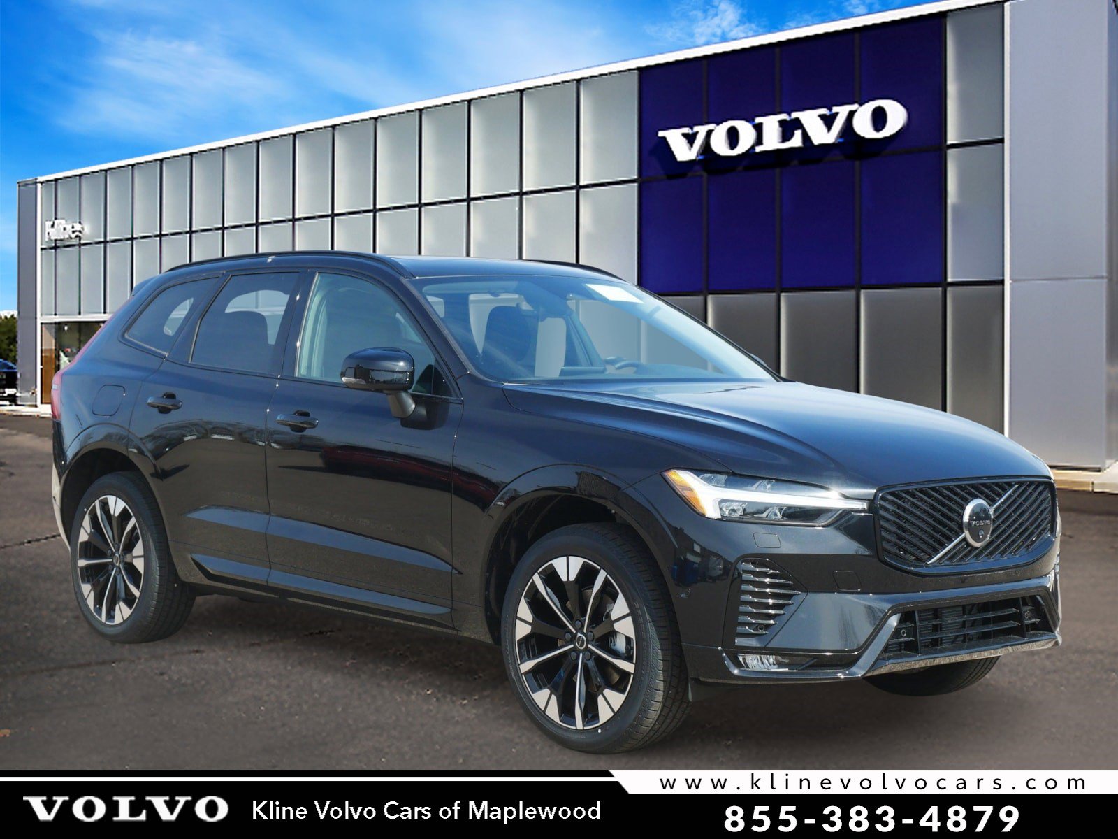 2026 Volvo XC60 B5 Plus Dark AWD's photo