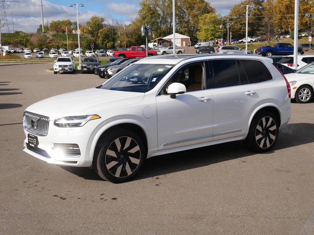 Certified 2023 Volvo XC90 Recharge Plug-In Hybrid Ultimate Bright Theme T8 eAWD PHEV Ultimate Bright Theme 7P