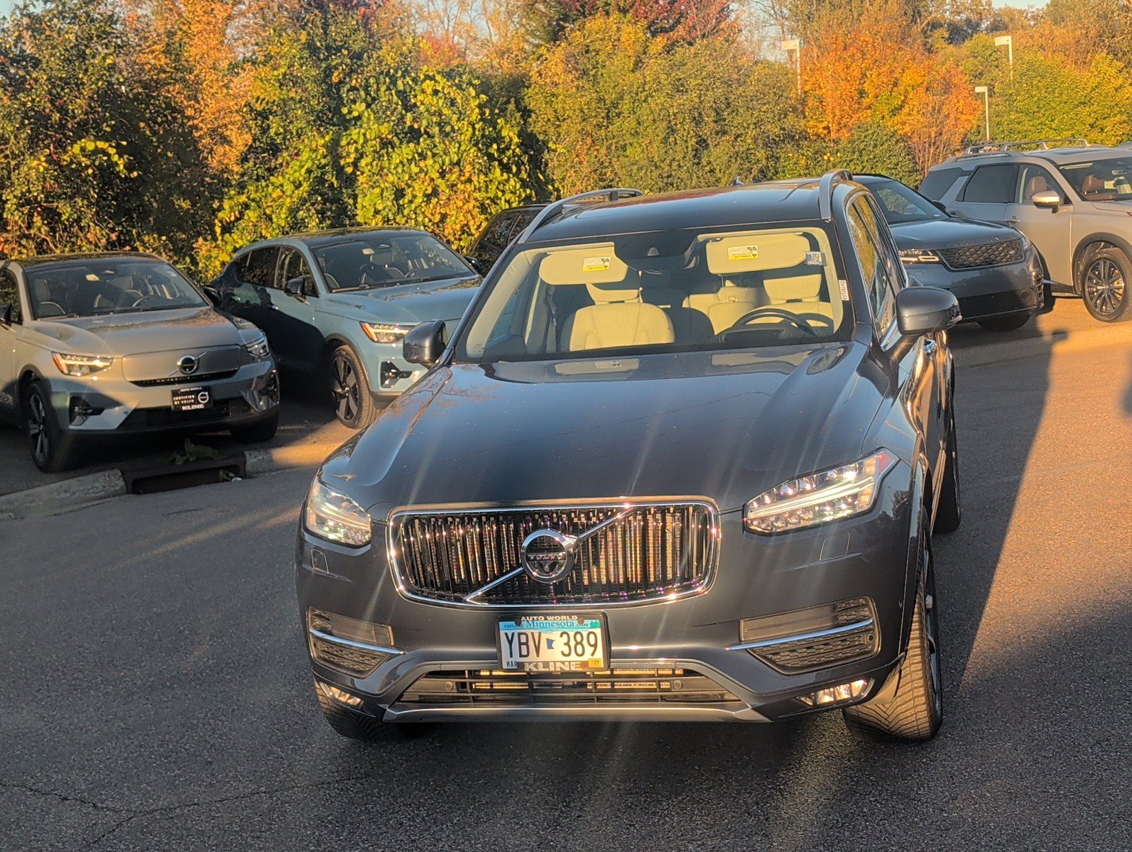 Used 2019 Volvo XC90 Momentum with VIN YV4A22PK3K1498237 for sale in Maplewood, Minnesota