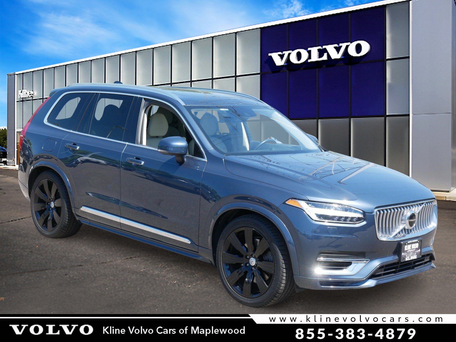 Used 2020 Volvo XC90 Inscription with VIN YV4BR00L0L1537021 for sale in Maplewood, Minnesota