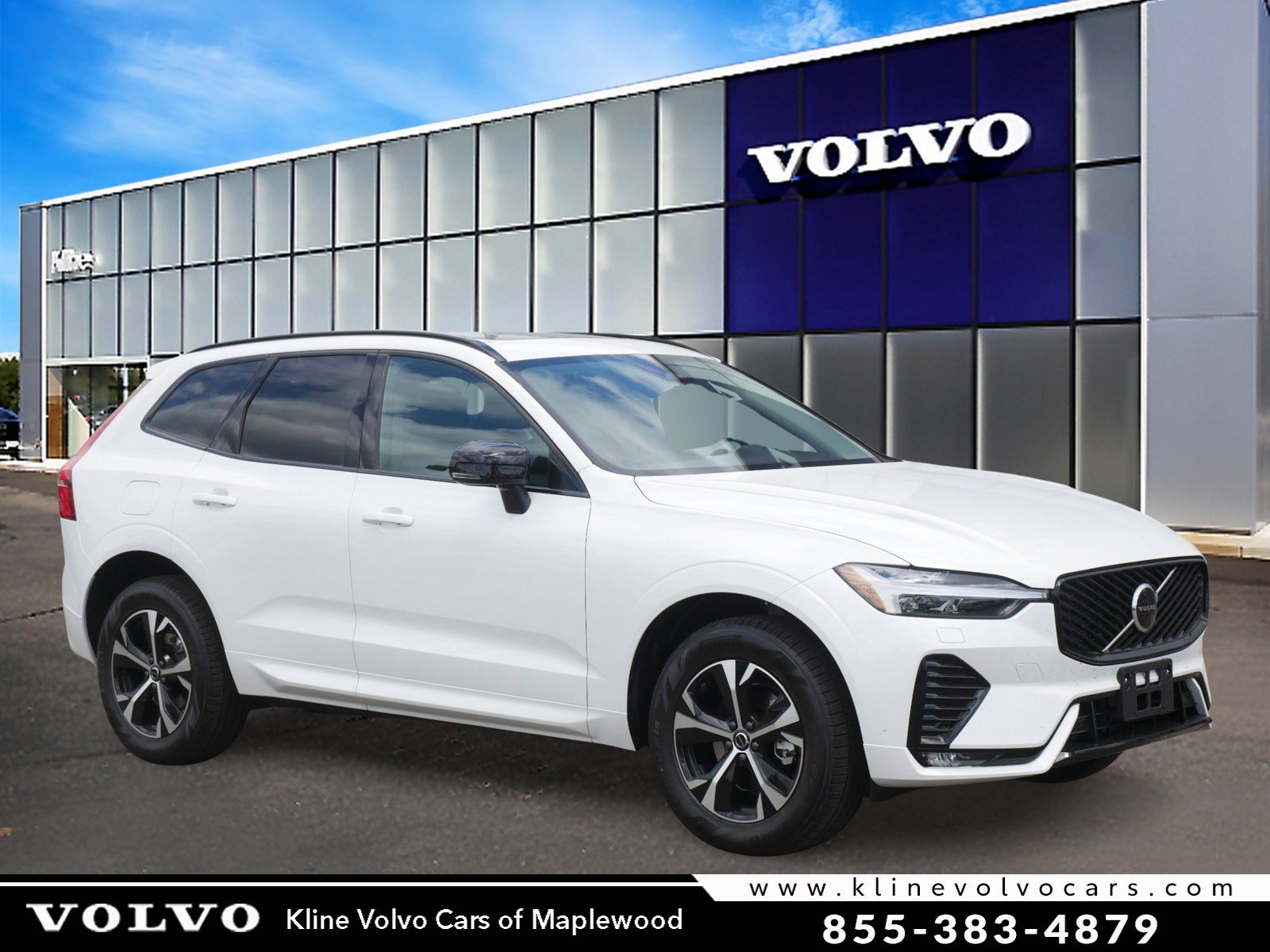 2026 Volvo XC60 B5 Core Dark AWD's photo