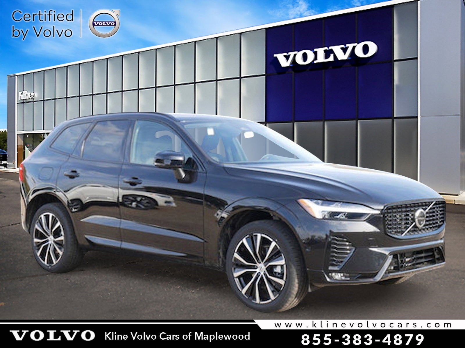 2025 Volvo XC60 Plus's photo