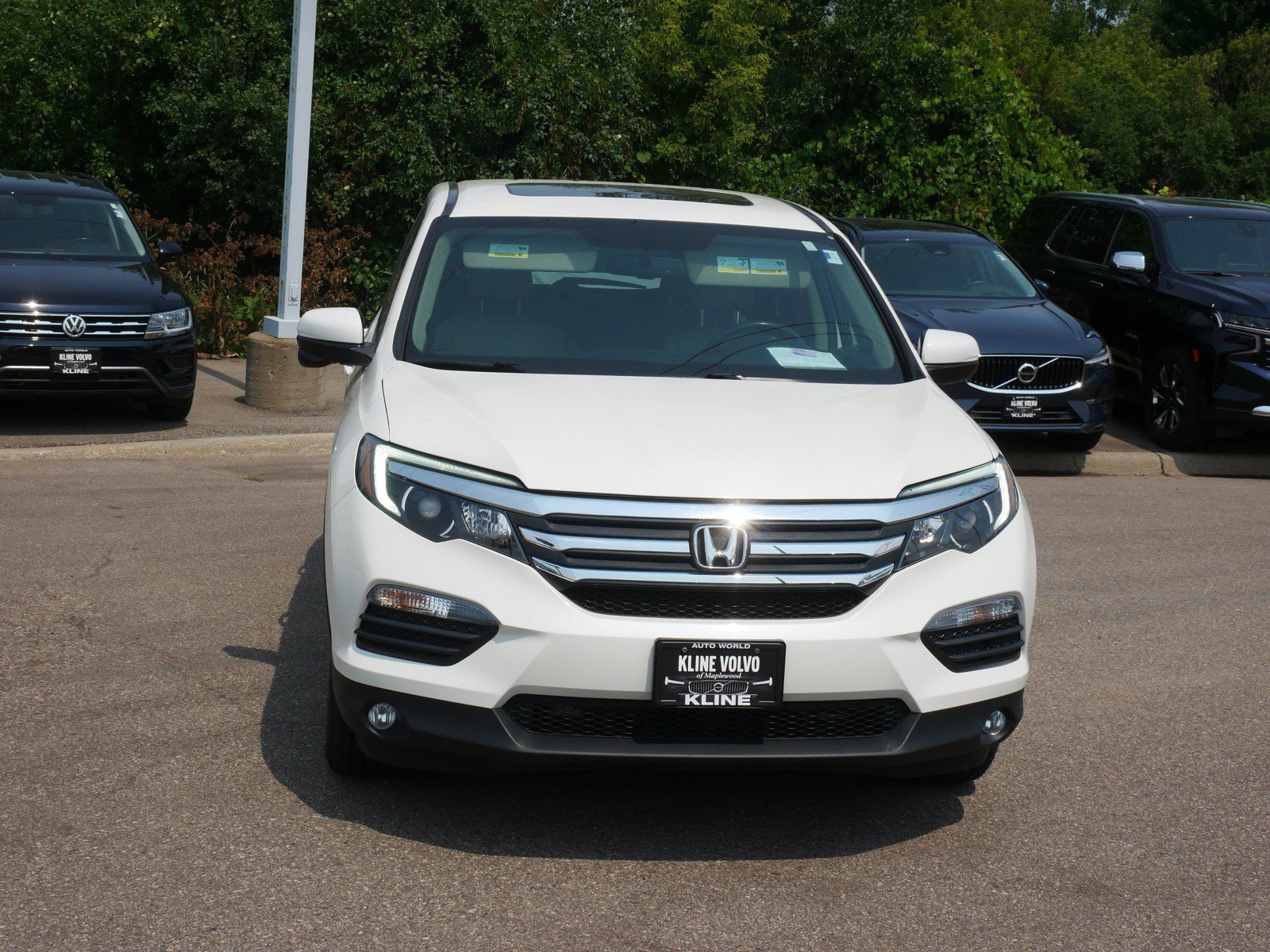 Used 2018 Honda Pilot EX-L with VIN 5FNYF6H50JB072968 for sale in Maplewood, Minnesota