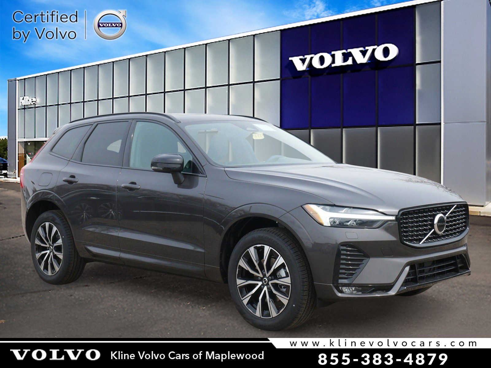 2025 Volvo XC60 Core's photo