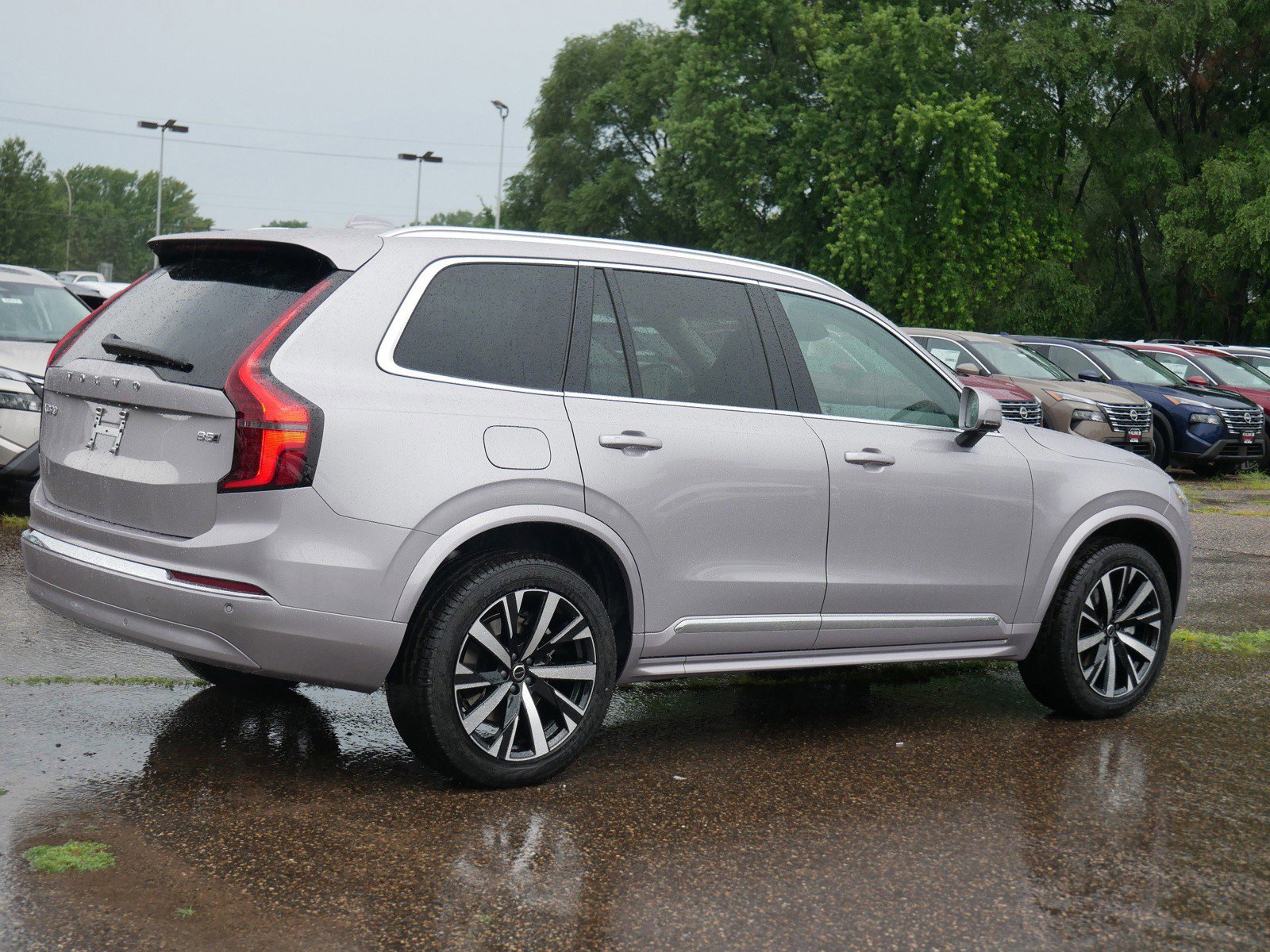 2026 Volvo XC90 B5 Core photo 3