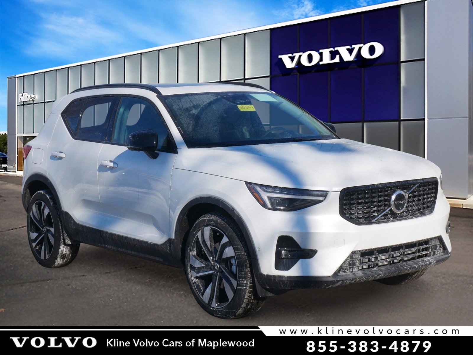 2026 Volvo XC40 SUV 