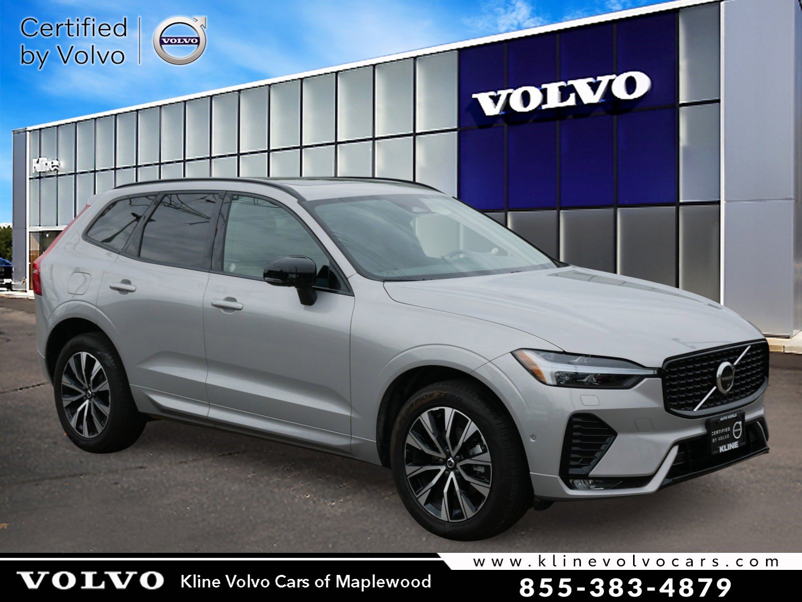 2025 Volvo XC60 B5 Plus Dark AWD's photo