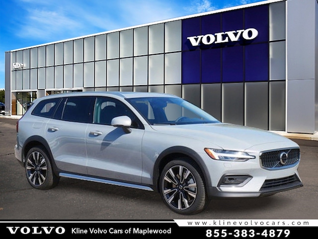 2025 Volvo V60 Cross Country B5 Ultra AWD Wagon