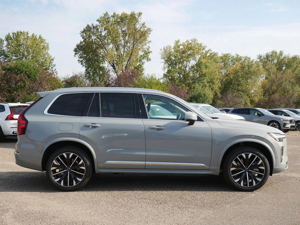 New 2026 Volvo XC90 plug-in hybrid T8 Plus 7-Seater SUV