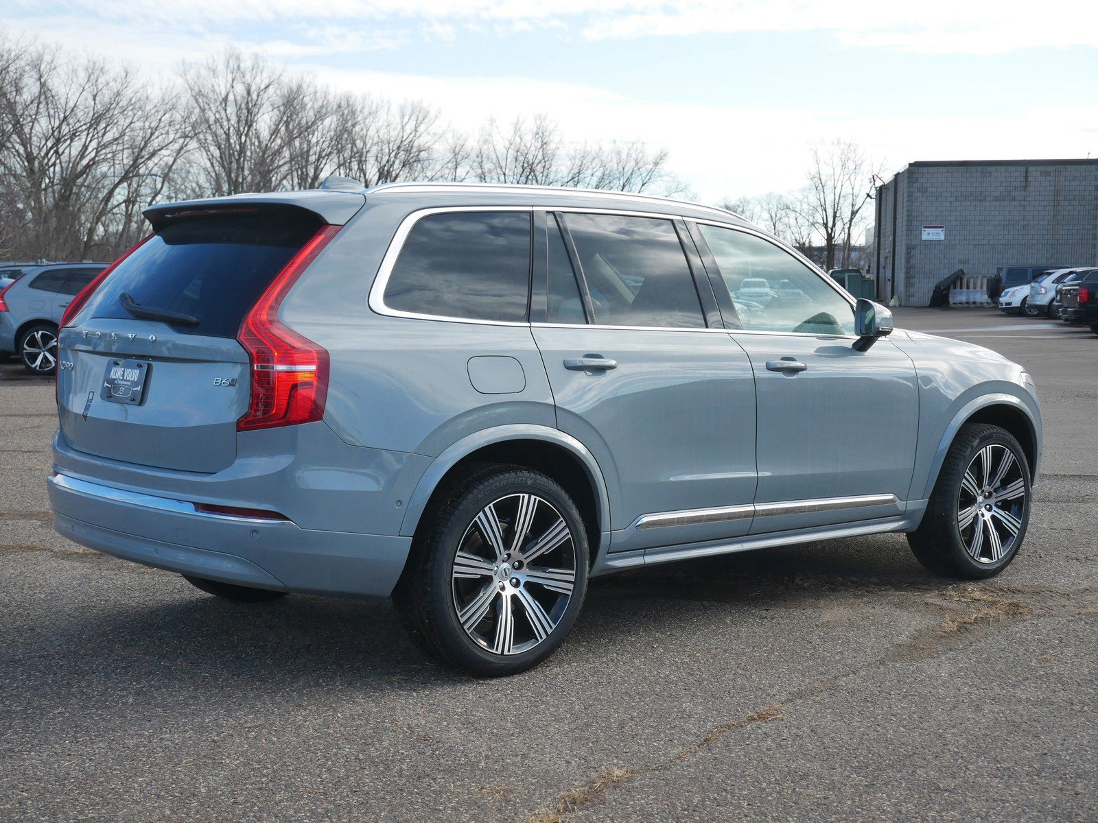 2025 Volvo XC90 photo 3