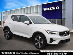 2025 Volvo XC40 Plus Bright Theme B5 AWD Plus Bright Theme in Maplewood, MN