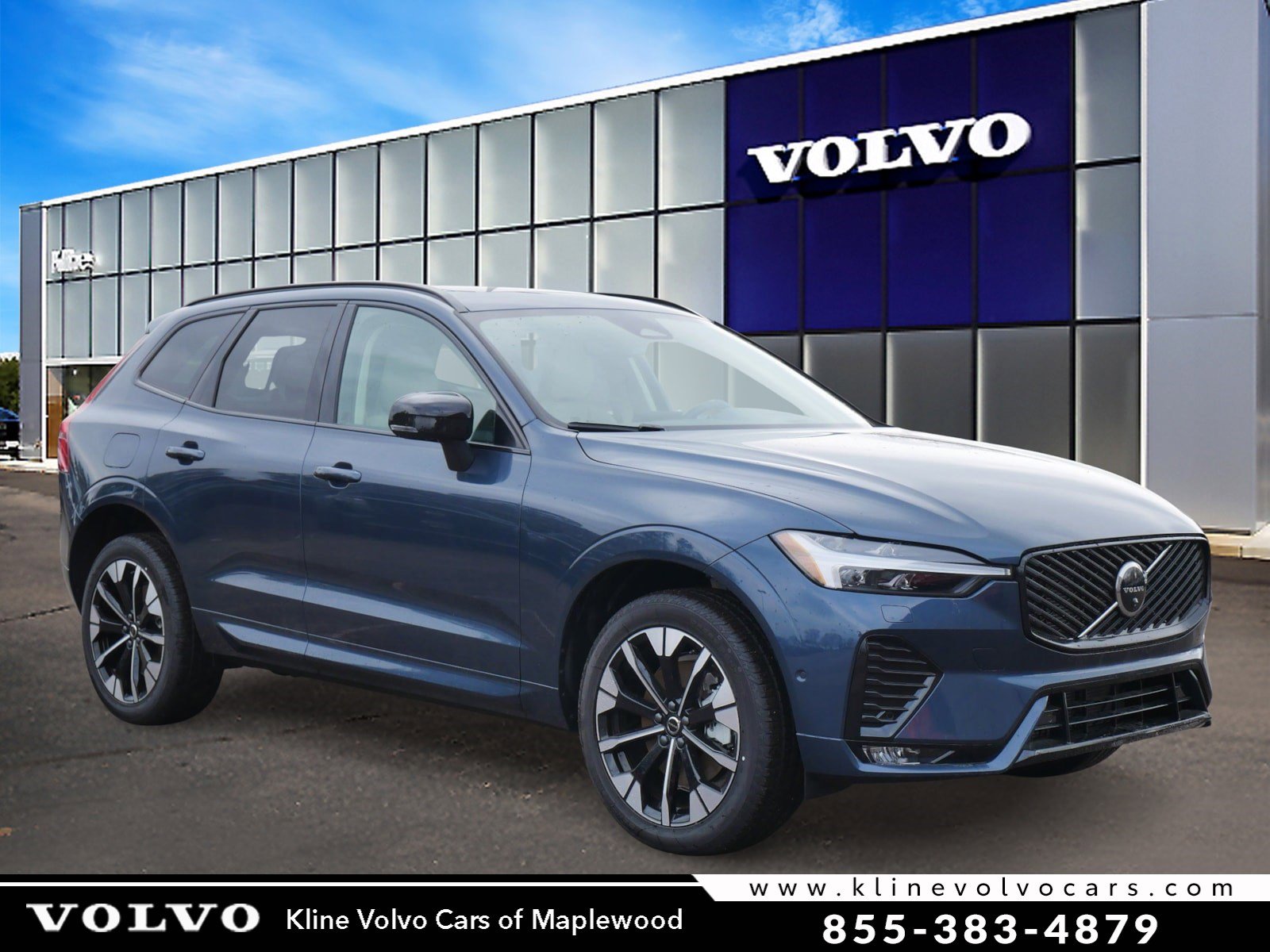 2026 Volvo XC60 B5 Ultra Dark AWD's photo