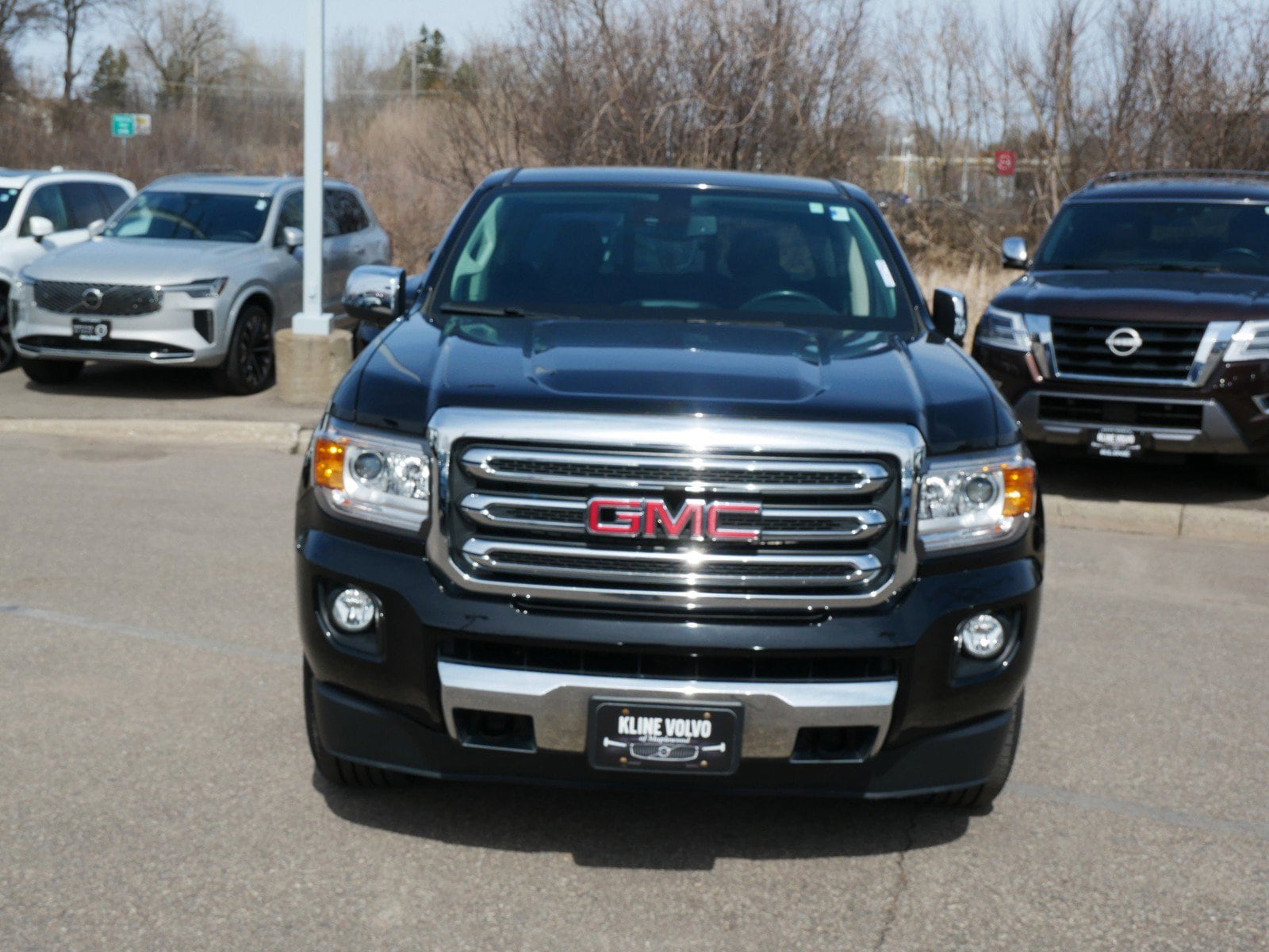 Used 2018 GMC Canyon SLT with VIN 1GTG6DEN8J1131973 for sale in Maplewood, Minnesota