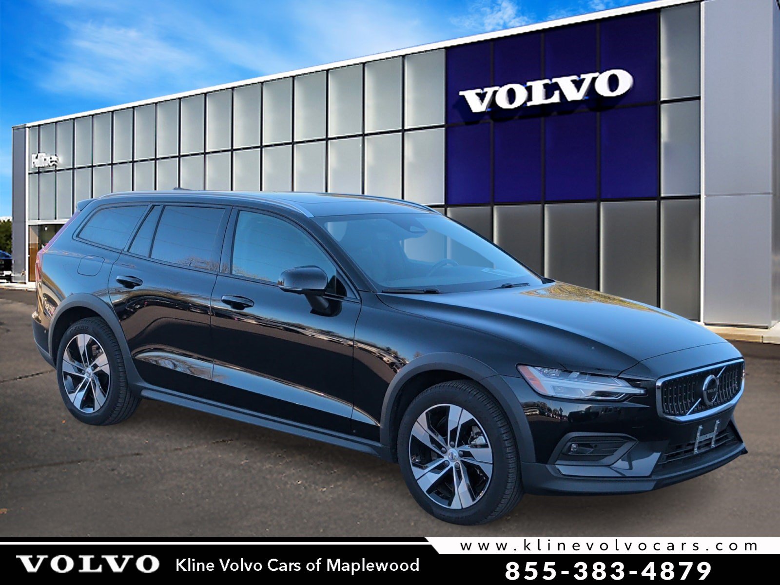 2025 Volvo V60 Cross Country