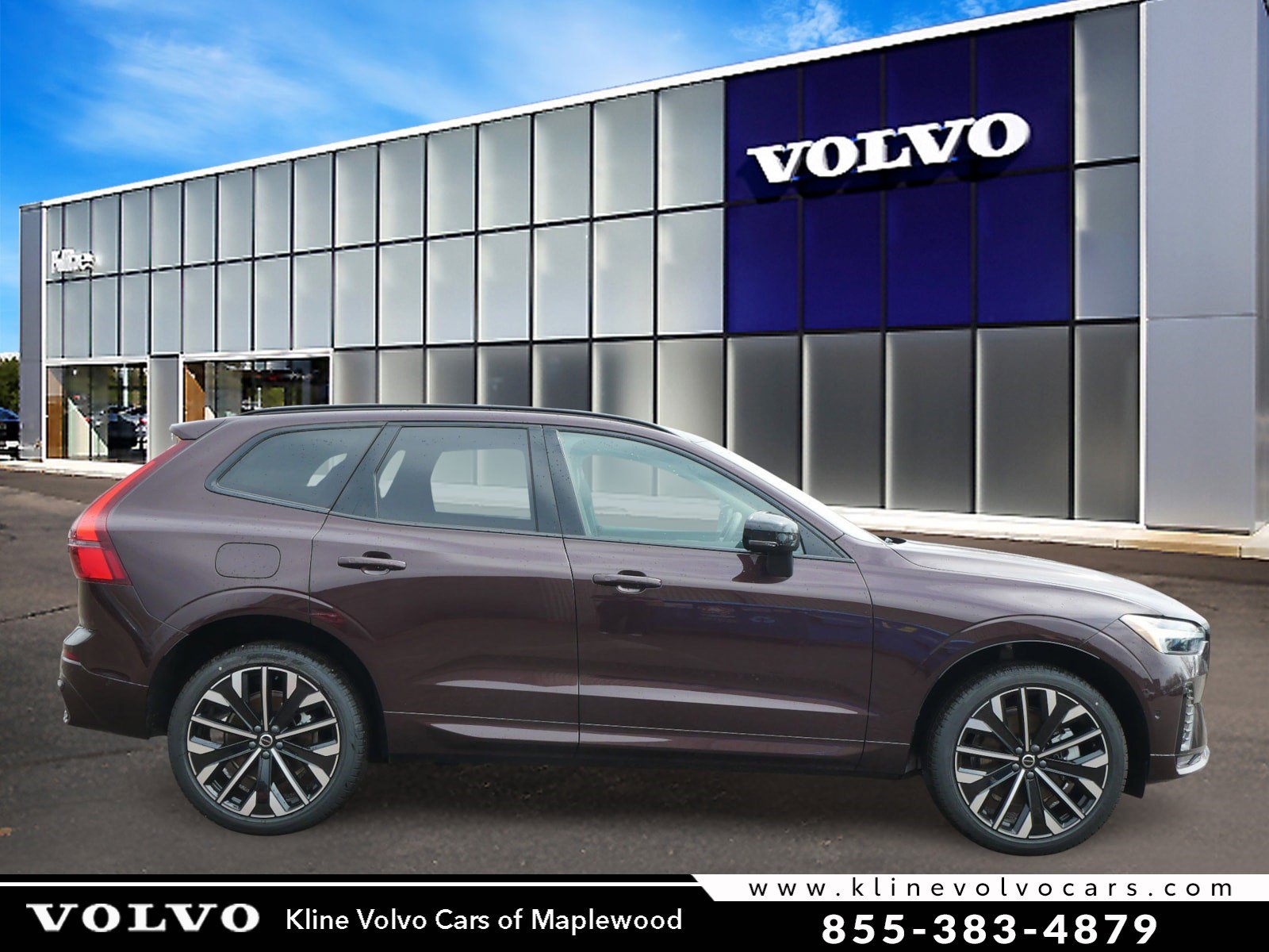 2026 Volvo XC60 B5 Ultra Dark AWD's photo